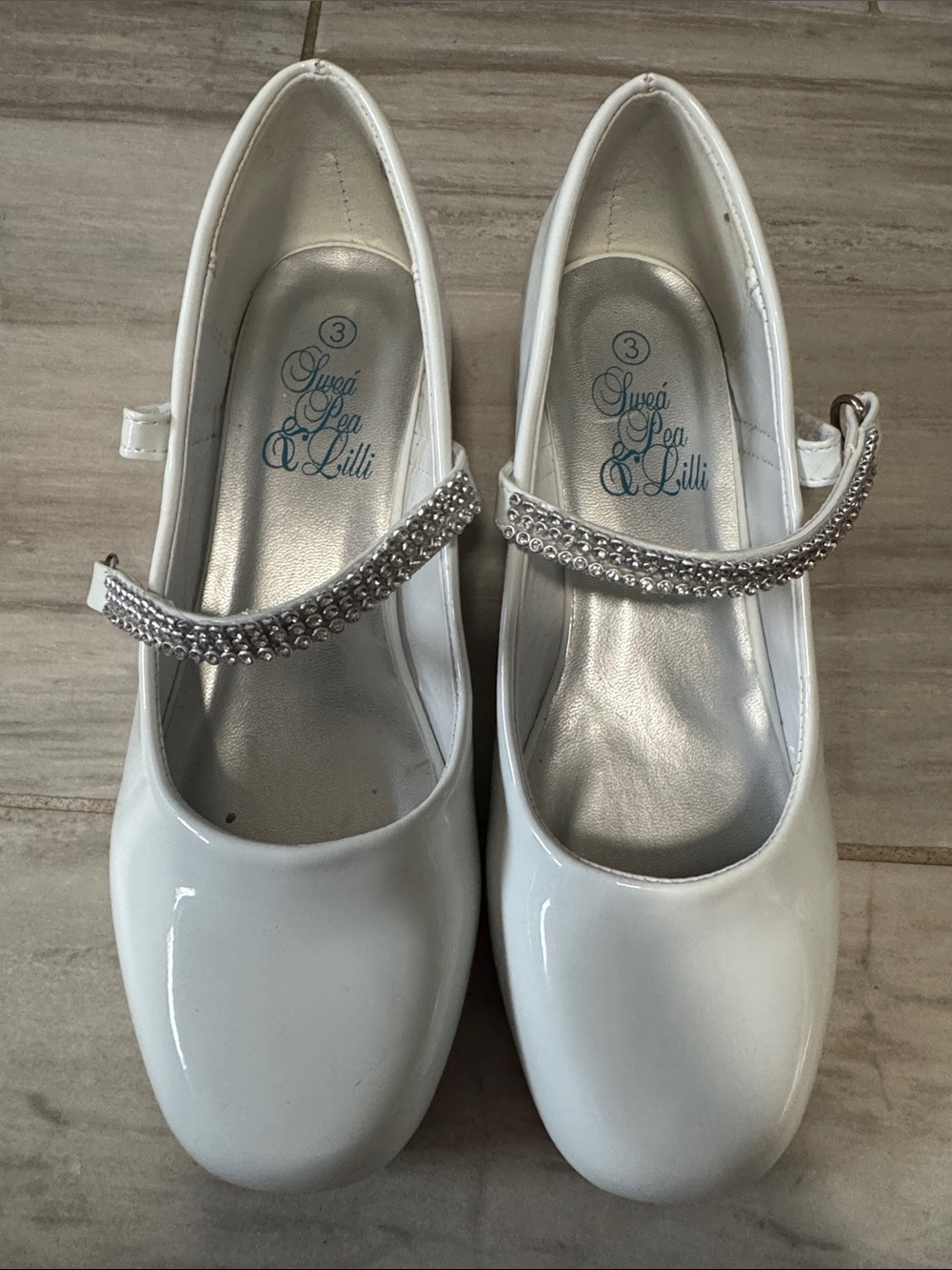 Sweet Pea White Girls Dress Mary Jane Shoes with Rhinestone Strap- worn once
